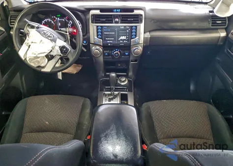 2021 Toyota 4Runner Sr5/Sr5 Premium из США, поврежденный, VIN JTEBU5JRXM5959871